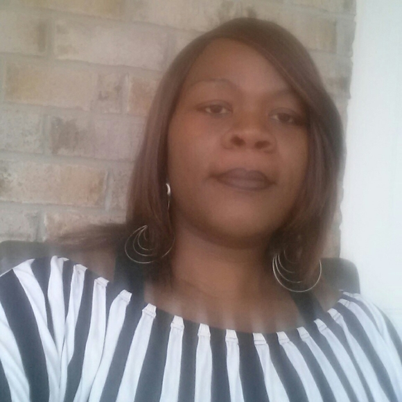 Meet your Posher, Tasha - Picture 1 of 1